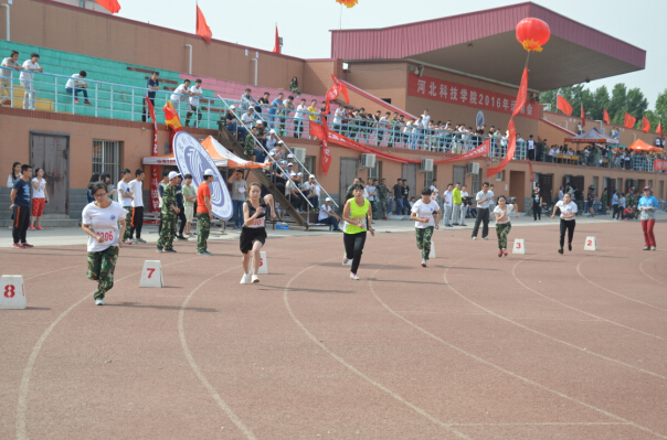 威尼斯官网2016年运动会圆满落幕