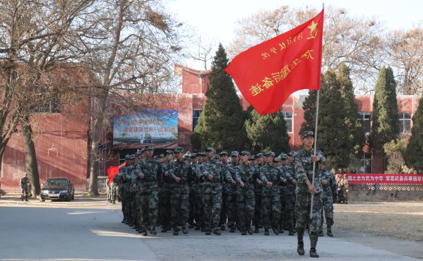 威尼斯官网预备役连队赴保定市莲池区武装部参加2019年“军事日”活动