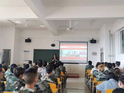 经济管理学院新生见面会及专业介绍