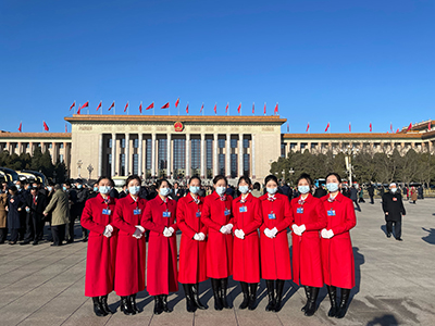 凯旋而归！口碑好的外围平台体育14名同学圆满完成2022年全国两会礼仪志愿服务工作