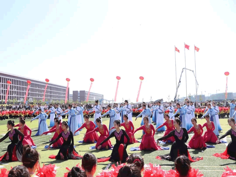 威尼斯886699隆重举办2022年春季运动会