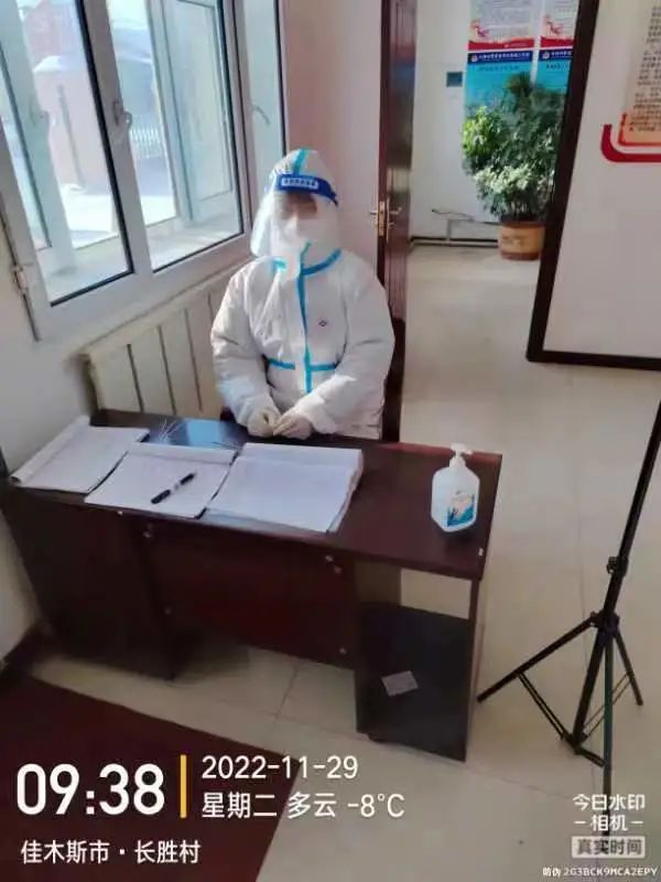 威尼斯886699学子积极参与“返家乡”抗疫志愿服务活动纪实