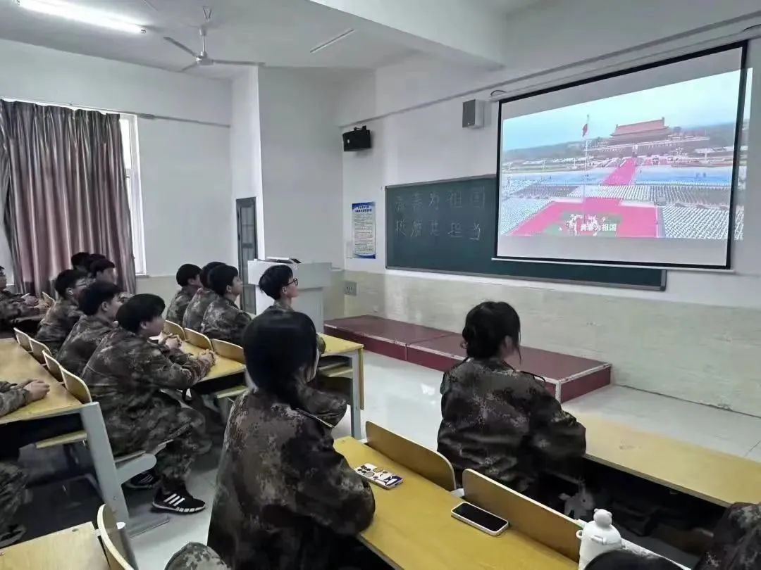 口碑好的外围平台体育组织师生同上青春为祖国挺膺共担当主题网络思政大课