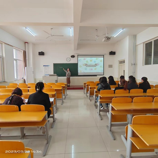 教师发展与教学督导中心与大学部开展教学督导工作