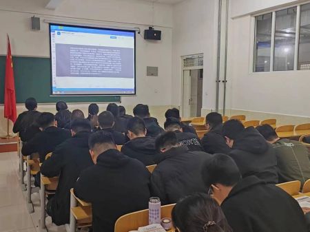 建筑工程管理学院//用真情传递中国好人道德的力量宣讲会