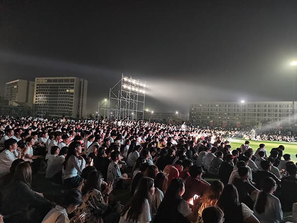 口碑好的外围平台体育承办曹妃甸区首届旅游风景道沿途演唱会